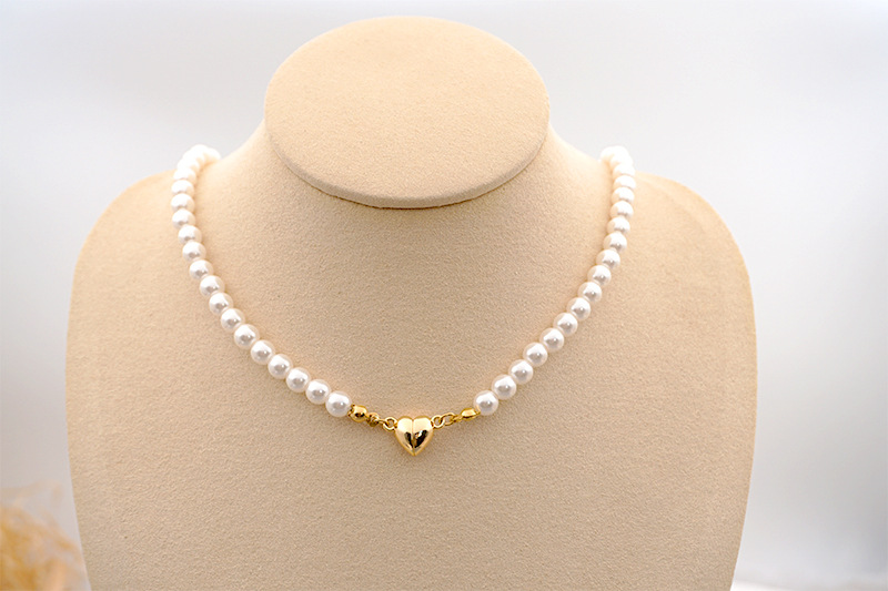 1 Piece Simple Style Heart Shape Artificial Pearl Alloy Beaded Womenu0027S Necklace