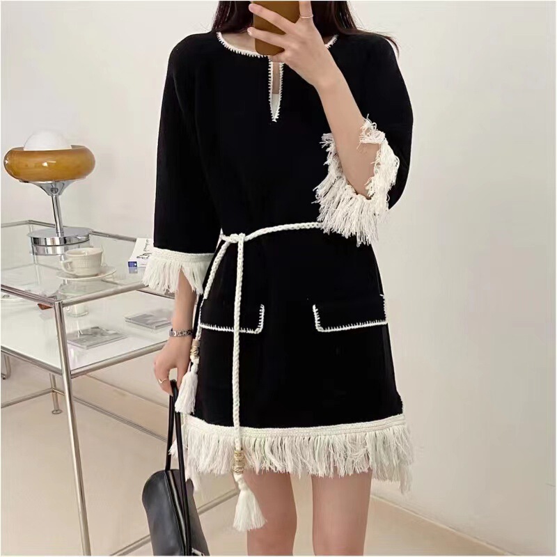 Elegant Chanel-Style Dress, New Spring/Summer Collection, Black Tassel Lace-Up Dress with Pockets