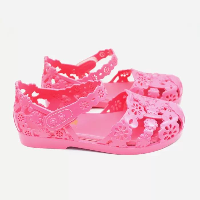 人气热卖巴西罗马儿童公主凉鞋包头镂空软底凉鞋批发工厂