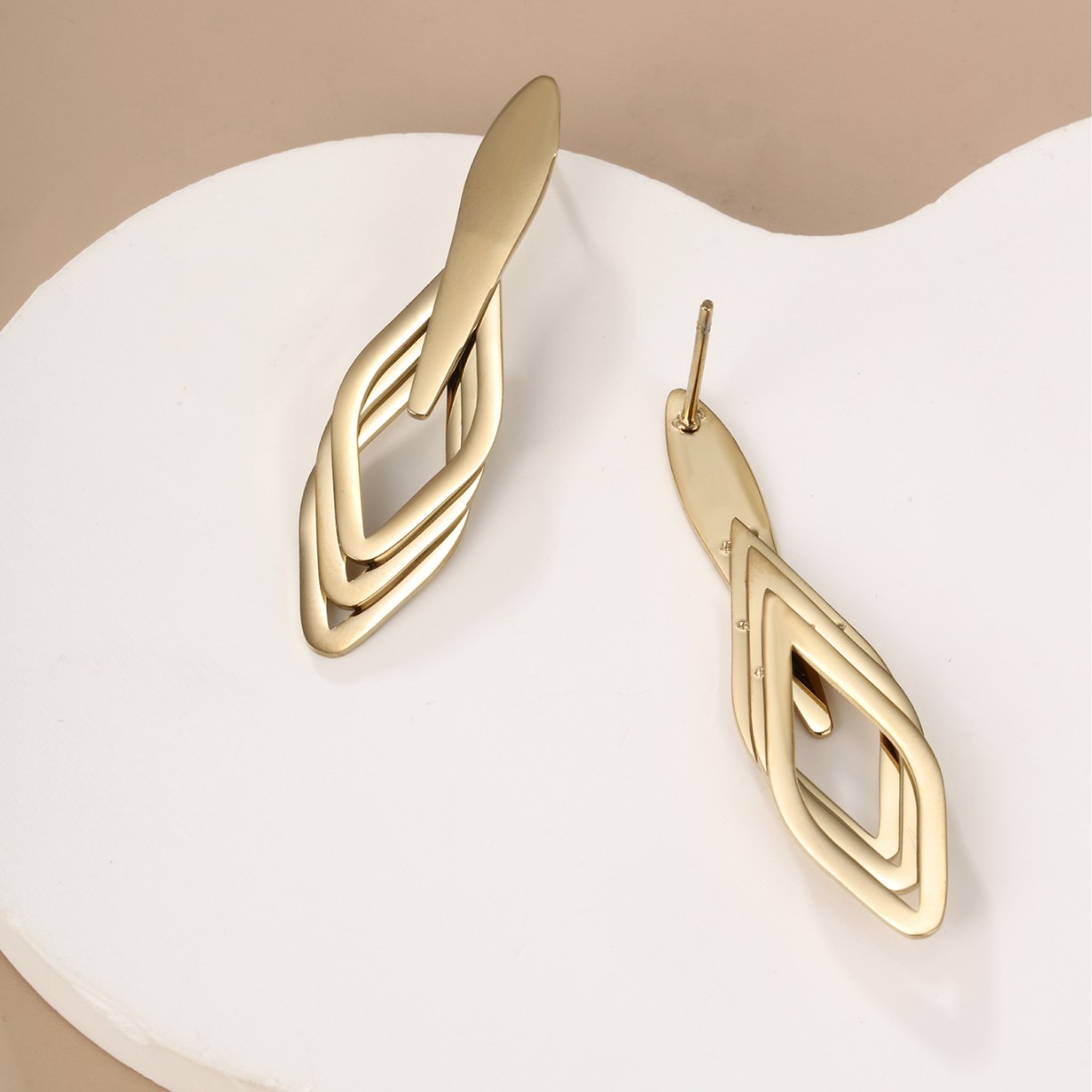 Joyería Xuping, pendientes largos geométricos de acero inoxidable personalizados para mujer, estilo europeo y americano, moda transfronteriza.