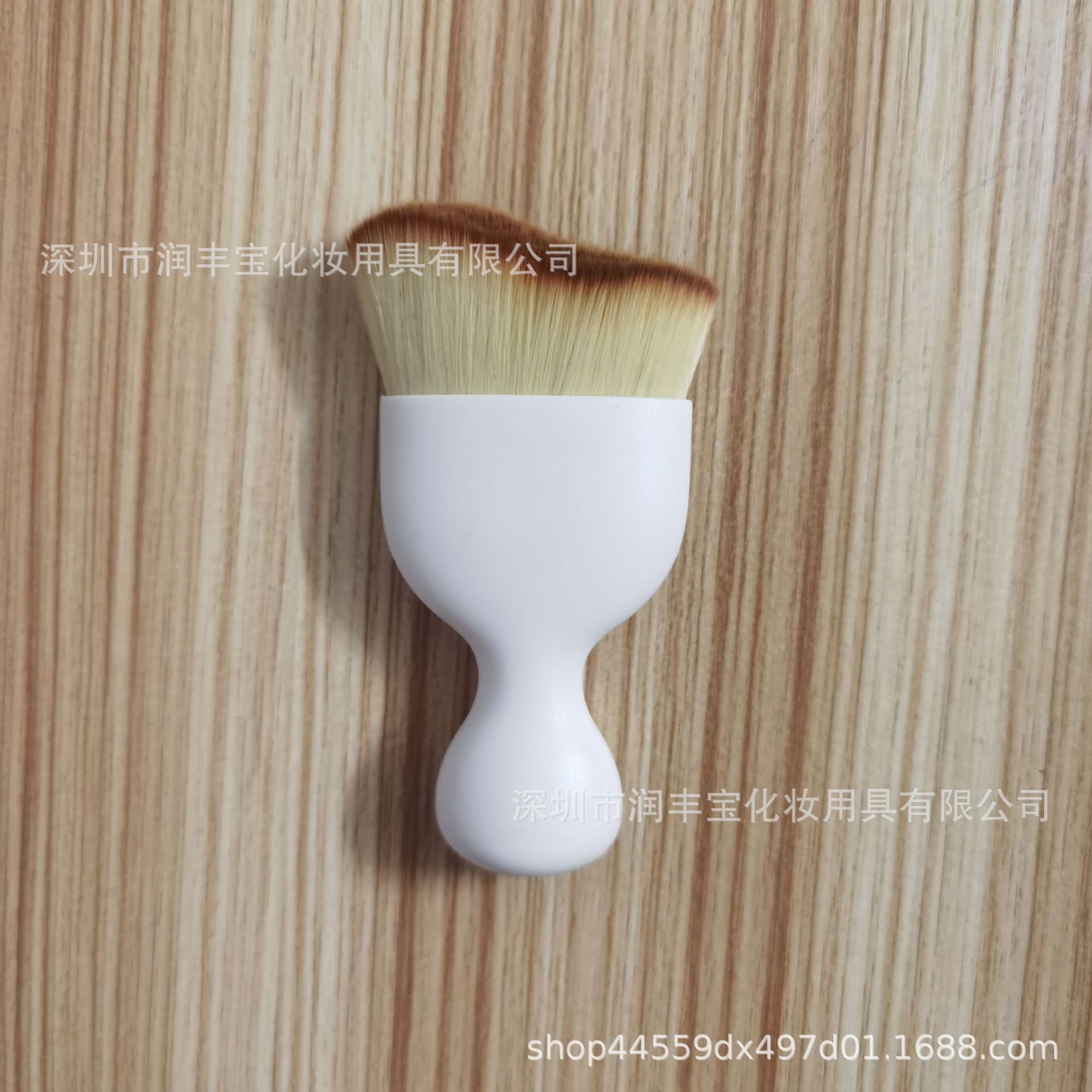 Cepillo de limpieza del coche aire acondicionado salida de aire eliminación de polvo cepillo suave herramienta de limpieza del coche Limpieza de huecos gris artefacto cepillo