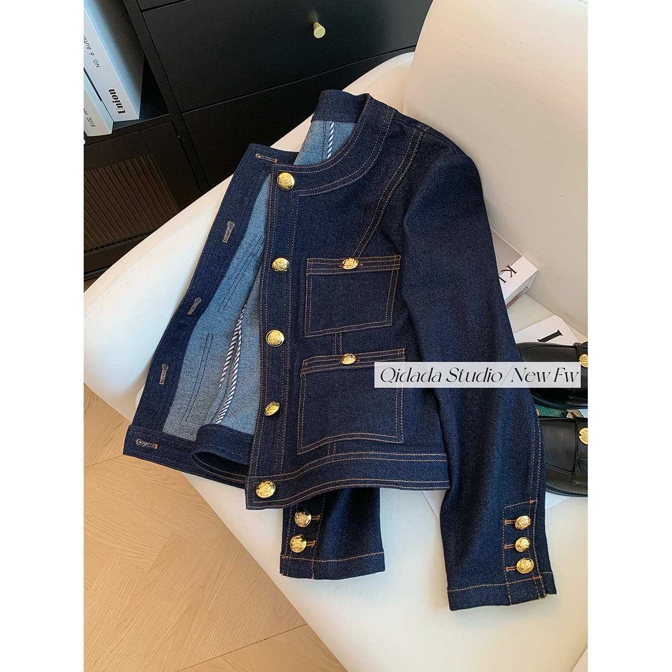 Blue denim autumn short retro elegant jacket with a round collar