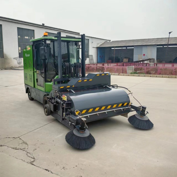 小型扫地机工厂车间小区物业电动扫地车清扫车道路淋水清灰车厂家
