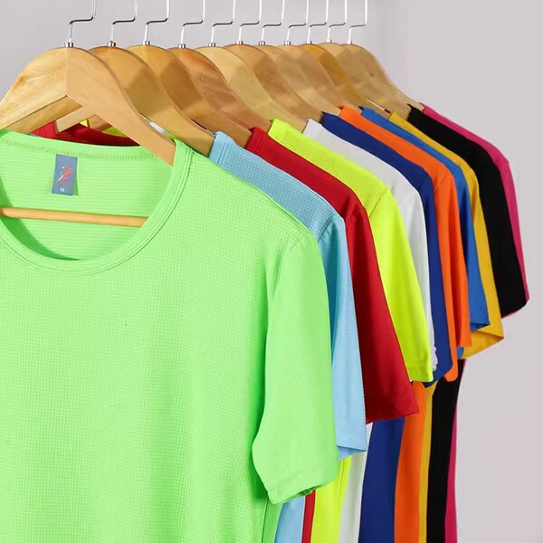 Travel sports quick dry summer short sleeve T-shirt for work with a…