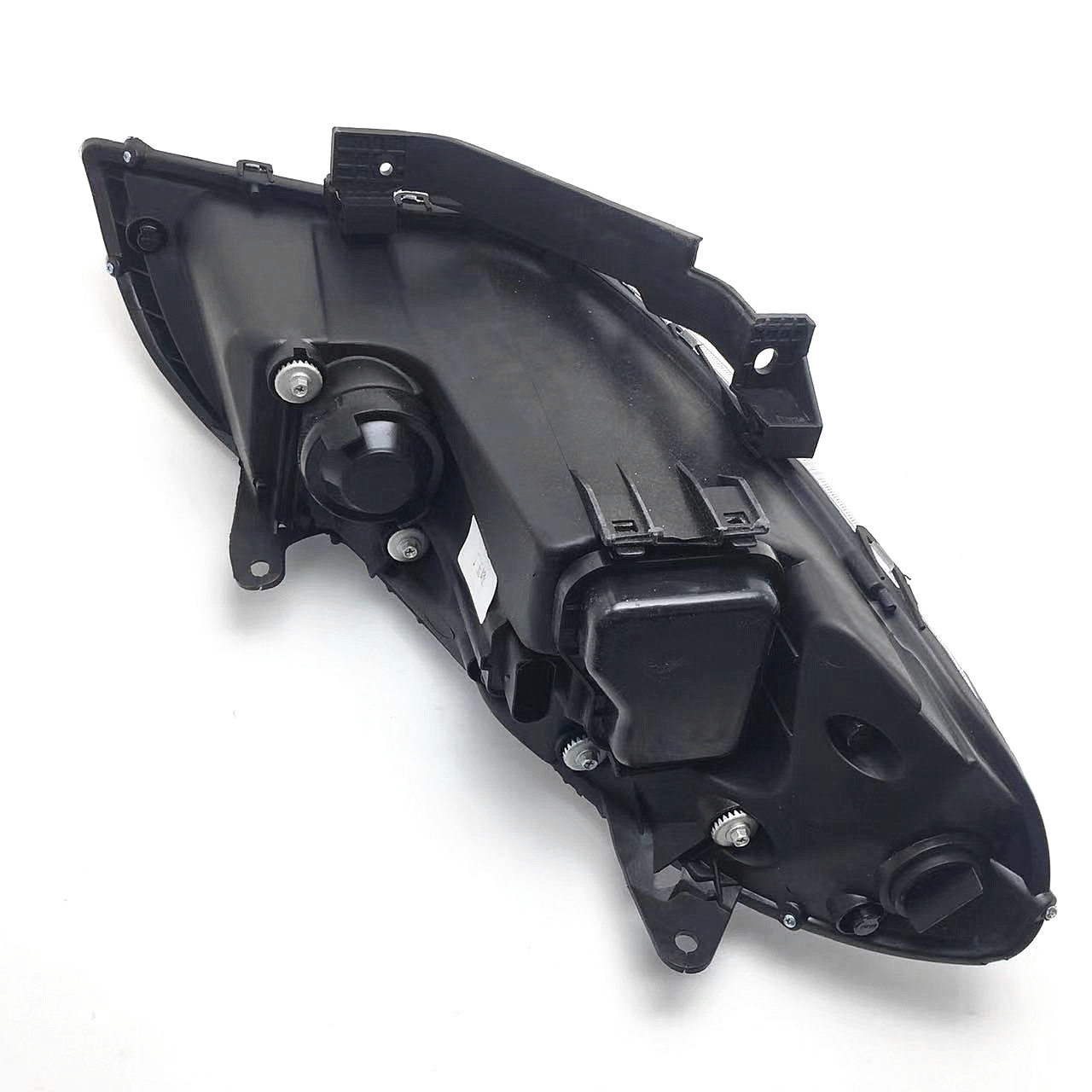 Applicable to Chery Fengyun 2 sedan/hatchback electric headlight Fengyun 2 old headlight Fengyun 2 headlight assembly