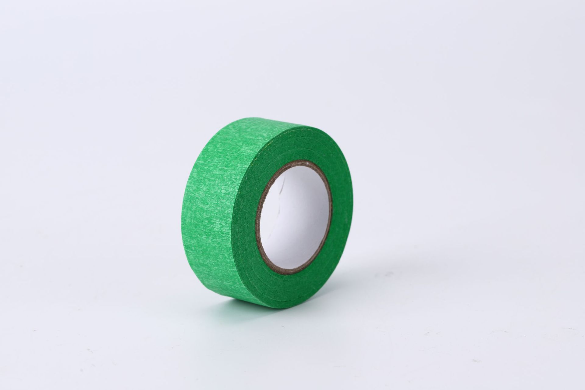 Cinta de papel de enmascaramiento de color de alto adhesivo al por mayor decoración de pared exterior cubierta de pintura en aerosol separación de color lágrima de mano sin pegamento papel de enmascaramiento