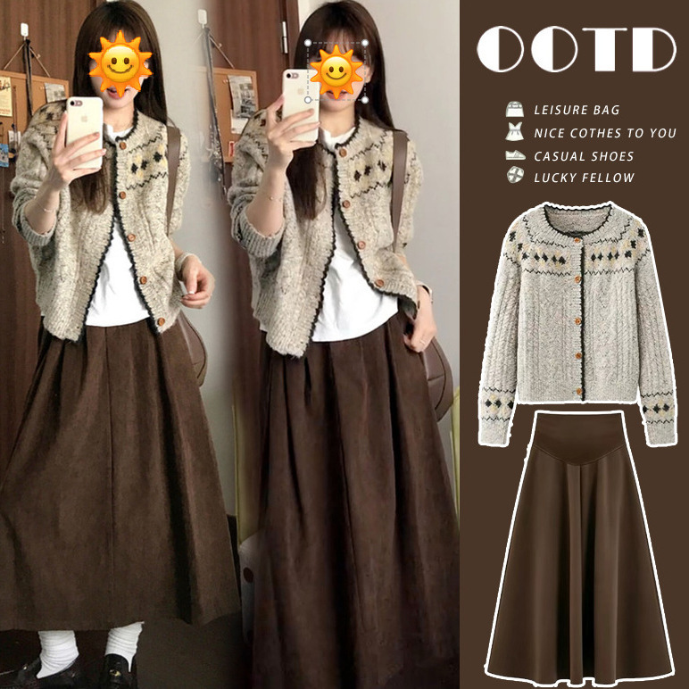 2026 maternity wear autumn and winter collection: retro jacquard knit top and high-end skirt set 2026 maternity wear autumn and winter collection: retro jacquard knit top and high-end skirt set