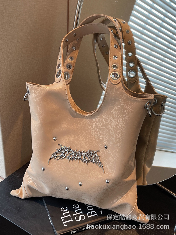 Small design handheld underarm bag, capacious one-shoulder bag