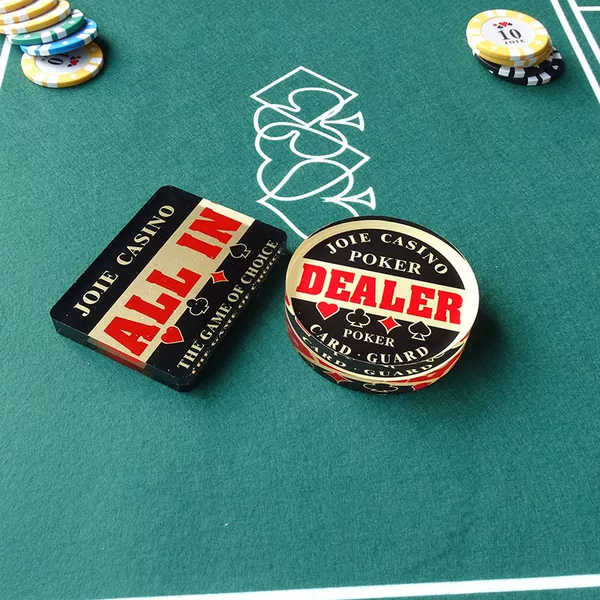 Texas poker accessories Zhuang brand Zhuang film Zhuang code large small size dealer Zhuang code chip digital round wear-resistant