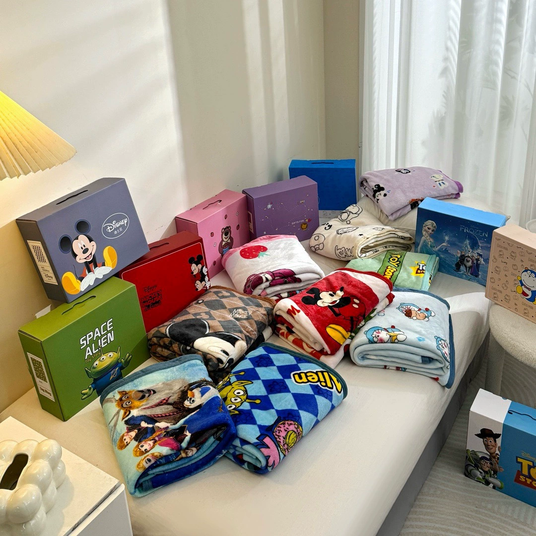 Фланелевое одеяло с рисунком Диснея, офисное одеяло, одеяло для детского сада, обеденное одеяло, подарок, оптовая продажа, подарочная коробка, набор