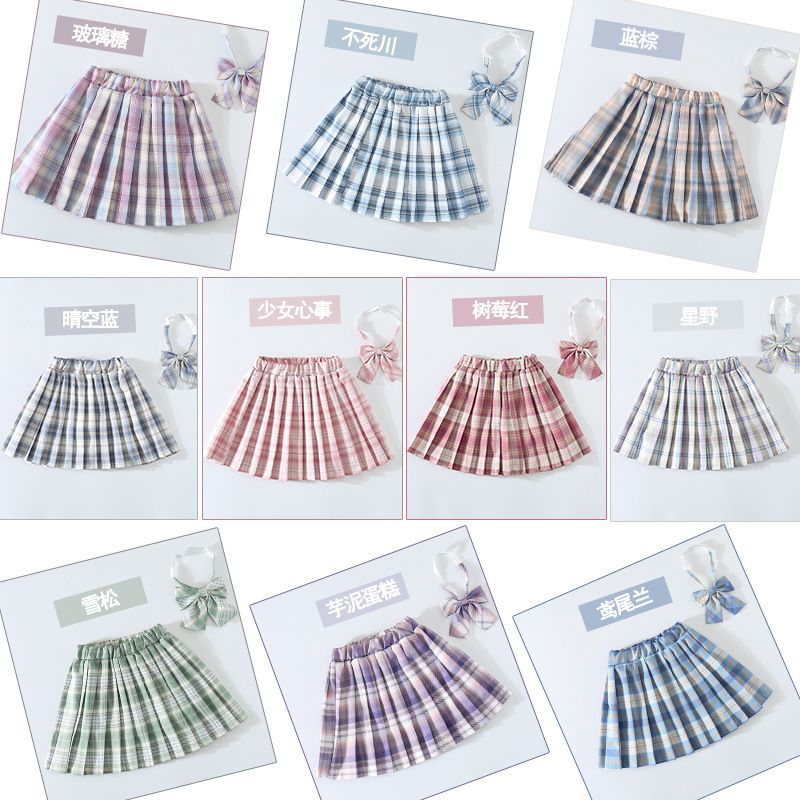 Demi-season student pleated skirt