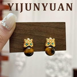 耳环;项链;耳钉