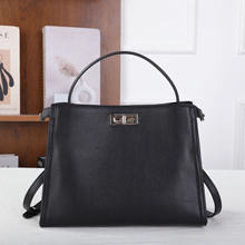 �^��ţƤŮ�����μ�б��Ůʿ�����r��ͨ���K���������ܛƤ��Ƥ��