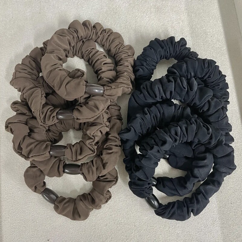 規格品の氷糸のシュシュは韓国の東大門の同じタイプのマスクの輪のシワの高い馬尾の団子の髪の輪の高い弾力性です。|undefined