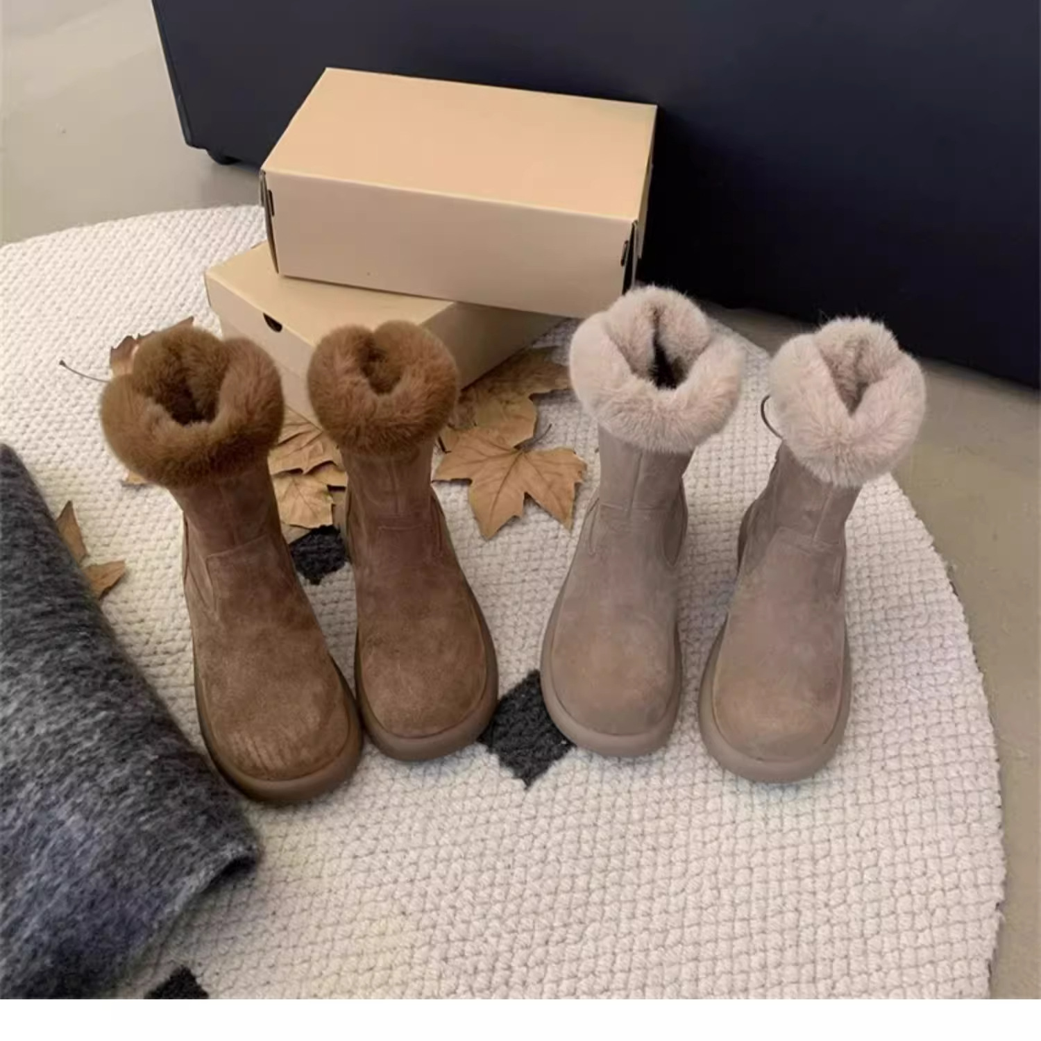 Winter Baumwolle dicken Sohlen Schnee für Frauen 2024 Winter neuen Stil mit Plüsch Isolierung, modische und vielseitige flache_voghion.com