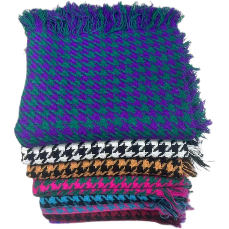 New Houndstooth Square Scarf Rural Old People's Toe Windproof Old Style Performance Scarf Internet Popular Four Seasons Universal Scarf