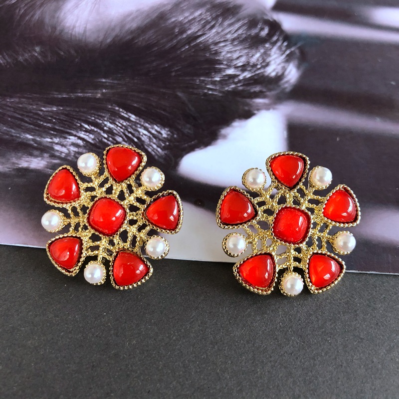 14g Weight No Inlaid Inlay Material Earrings, Ear Studs Classification Wedding, Travel Occasion Alloy Material Printing Pattern Women'S Gender Fashion Style Green, Silver Color Retro Red Oil Drip Glaze Enamel Heart Wave Dot Color Matching Geometric Earrings Wholesale Nihaojewelry 7