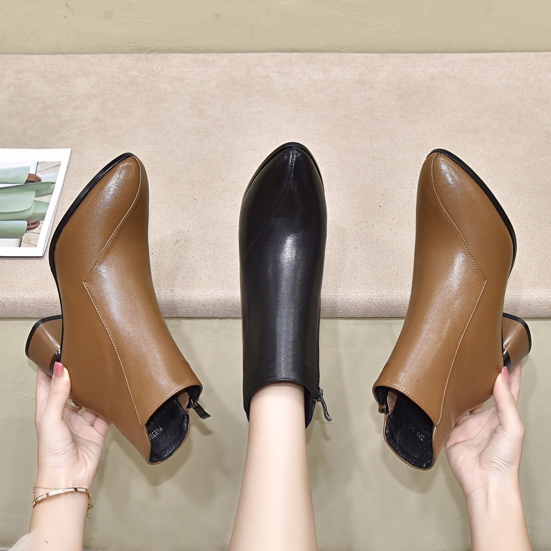 Small Short Boots for Women with Pointed Toe and Medium Heel 2024 New Thick Heel Versatile Ankle Boots Leather Shoes Spring & Fall Single Boots Genuine Leather Boots