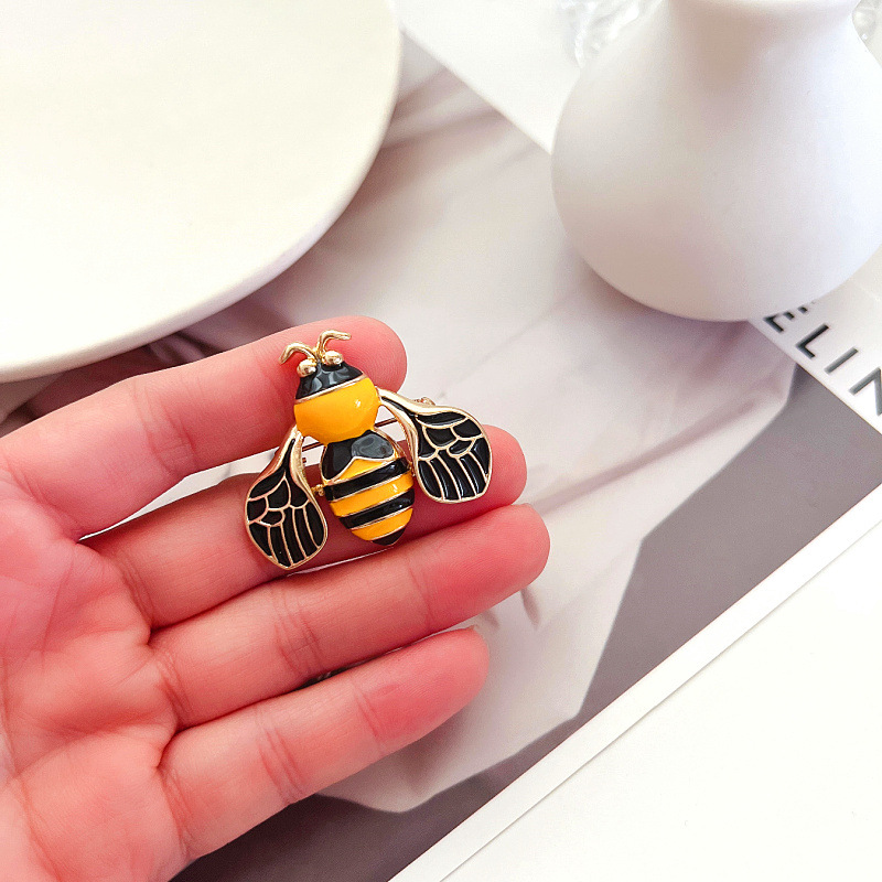 Enamel, Plating Design Casual, Retro Style Casual Retro Pin Alloy Enamel Plating Women'S Brooches