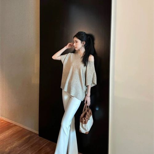 2025 Summer New Soft and Plush Flowy Loose Batwing Sleeve Seamless Shoulder Knit T-shirt, Versatile Stylish and Slimming Top