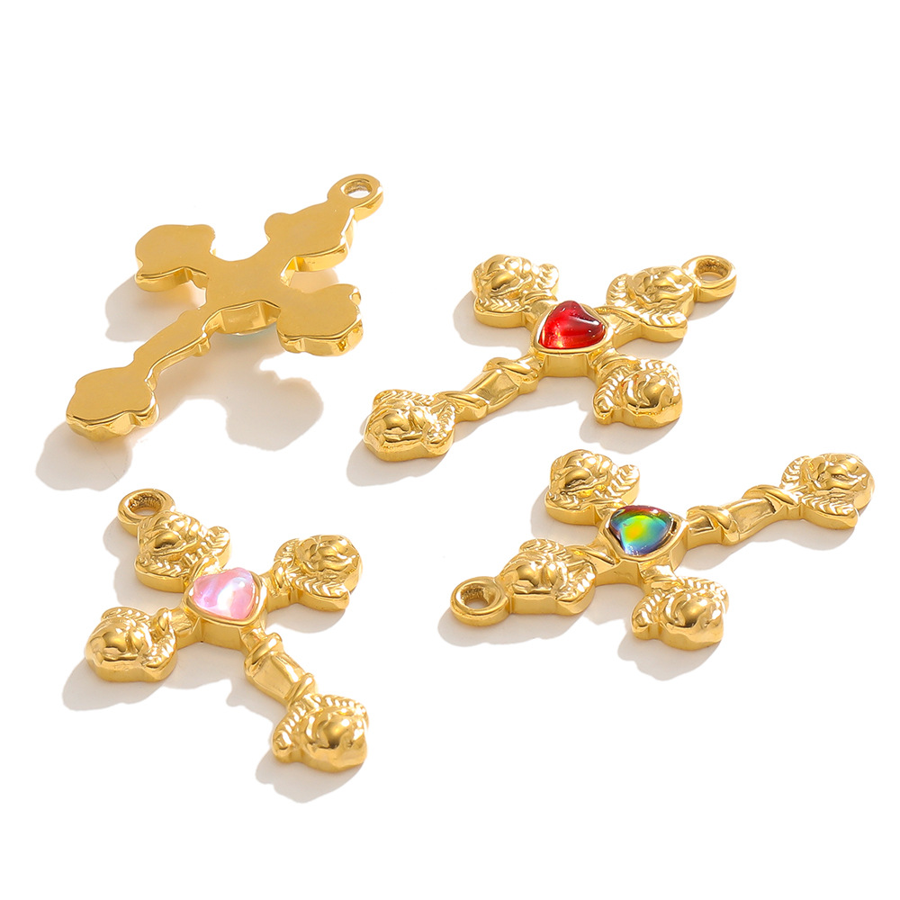5 PCS/Package Quantity 5 PCS/Package 20*30mm Hole 1~1.9mm 304 Stainless Steel Gem Cross Heart Shape Rose Pendant