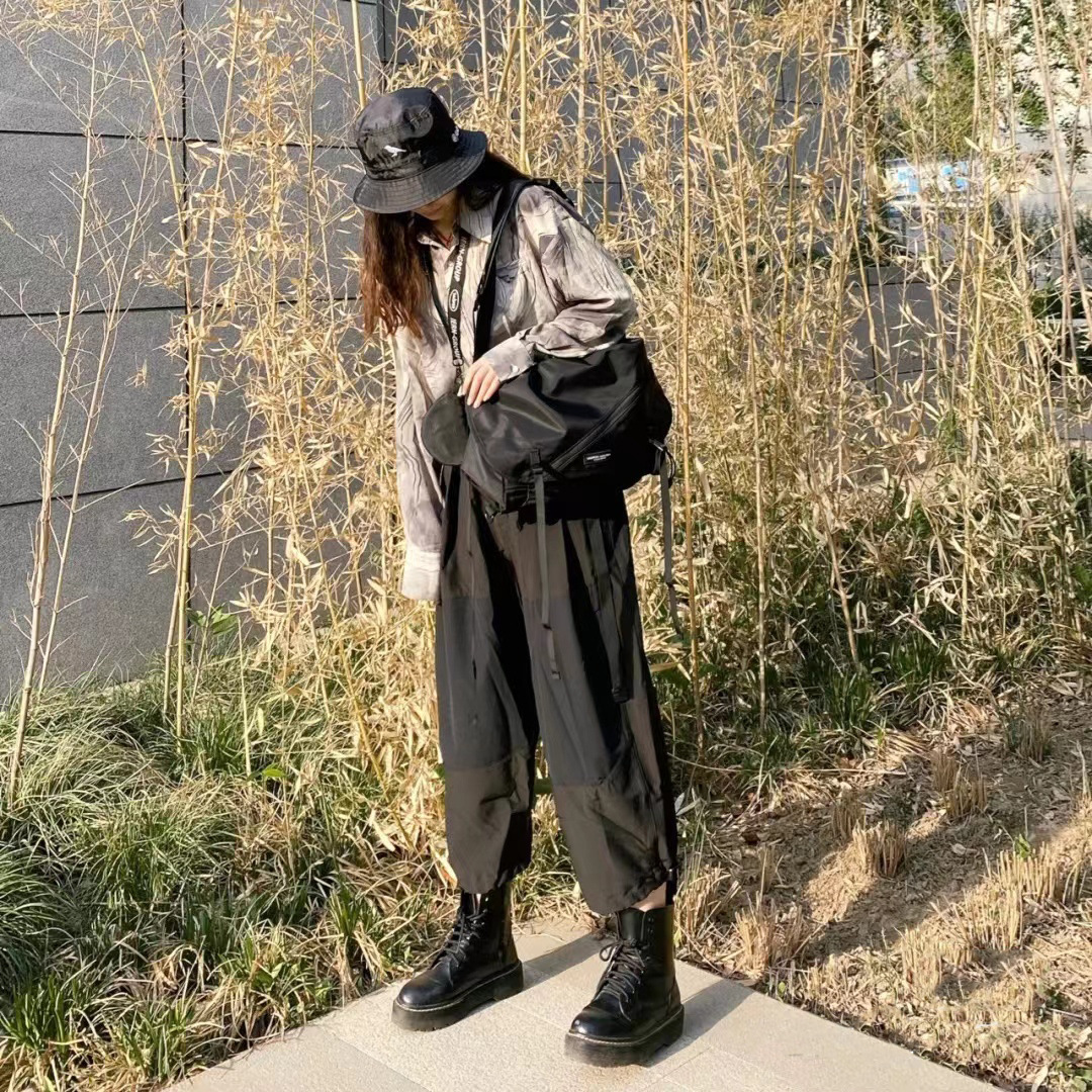 单肩斜挎包男 大容量工装包学生休闲ins日系挎包运动机能邮差包