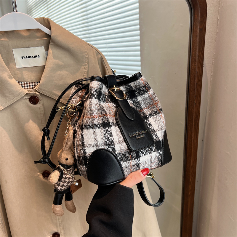 brand retro fashionable classic trend one-shoulder bag