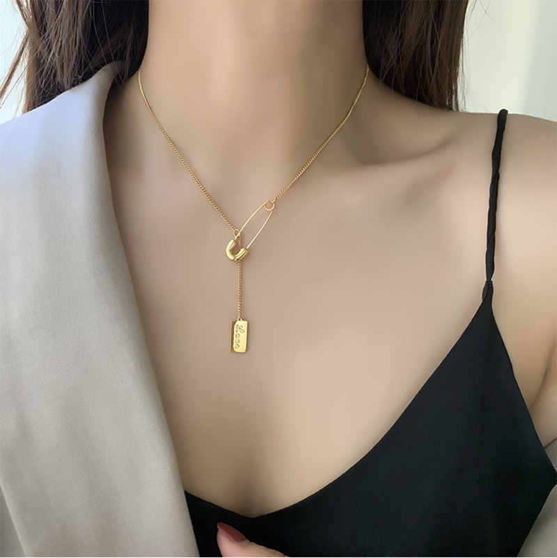 304 Stainless Steel 18K Gold Plated Simple Style Plating Geometric Necklace display picture 2