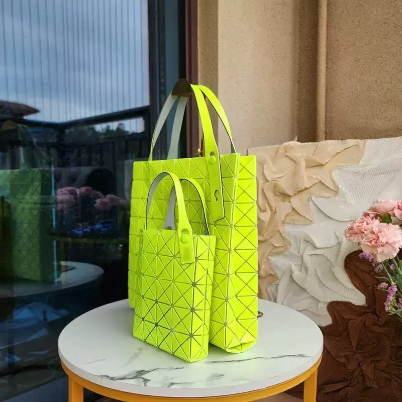 原厂三宅4×5格小方盒手拎包菱格一生几何单肩手提包休闲8X8格托|undefined