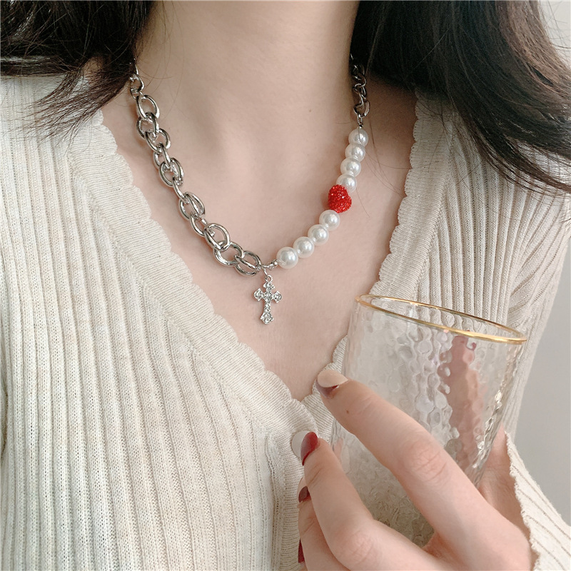 Fashion New Style Simple Cross Red Love Pearl Necklace display picture 4