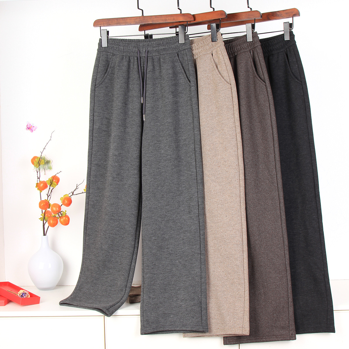 仿羊绒阔腿裤女秋季2025款大脚羚羊绒高腰宽松外穿直筒拖地休闲裤