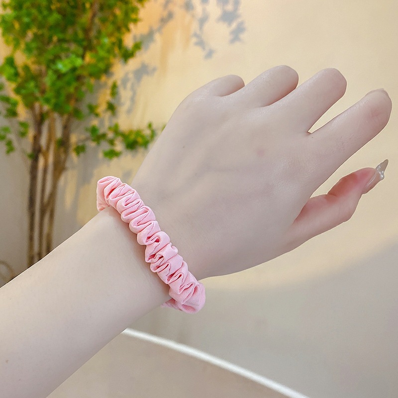 奶油色简约小肠圈