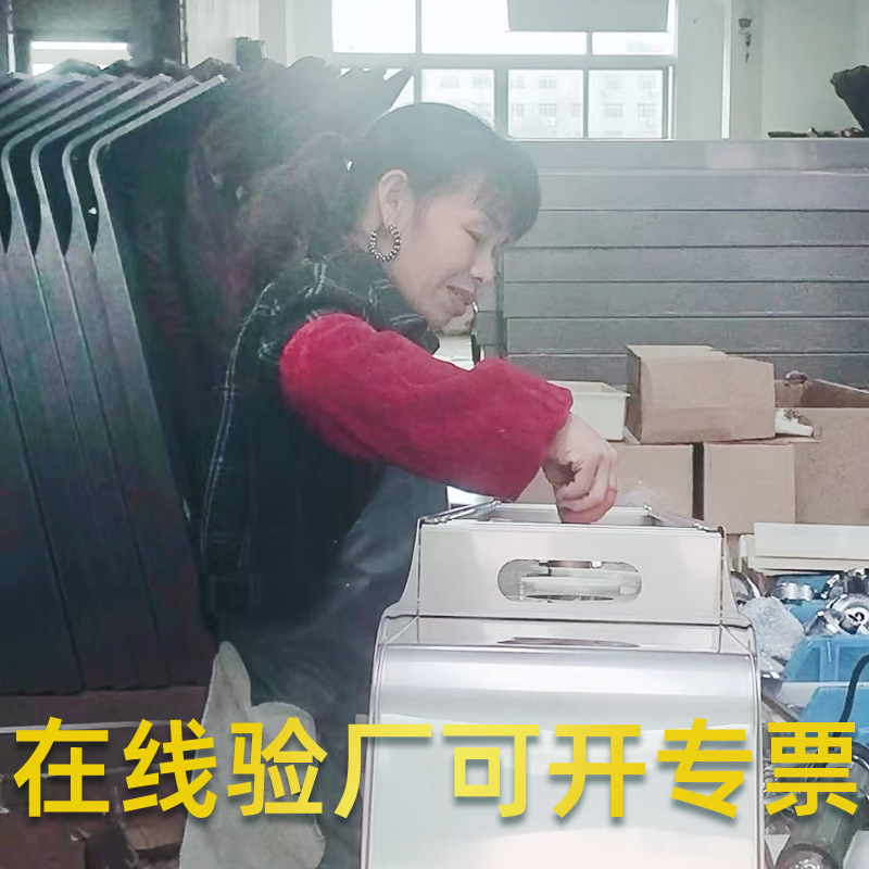 Un juego completo de pantallas de ducha, recepción de temperatura constante, baño al aire libre, baño, sistema de tres artefactos, ducha, conjunto oscuro de cobre completo