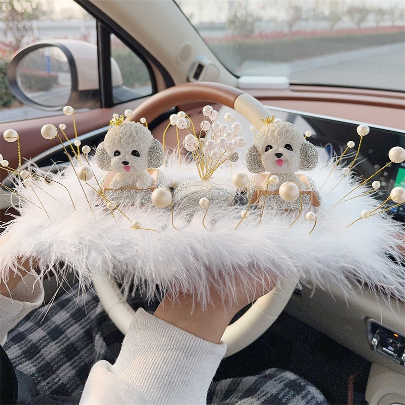 Car Ornaments with Diamonds, Teddy Dog Head-Shaking Dog Figurine, High-End Car Decorations for Female Drivers, Interior Car Decoration Items for Women