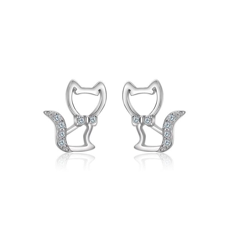 Agujero de zorro orejas de plata esterlina 925 exquisita y pequeña orejas de agujero de orejas personalidad temperamento micro orejas de piedra de vidrio