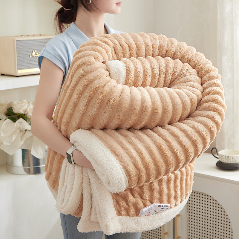 Comercio exterior amazonas gruesa manta de cordero de peluche cálida sofá de peluche siesta manta de peluche fría