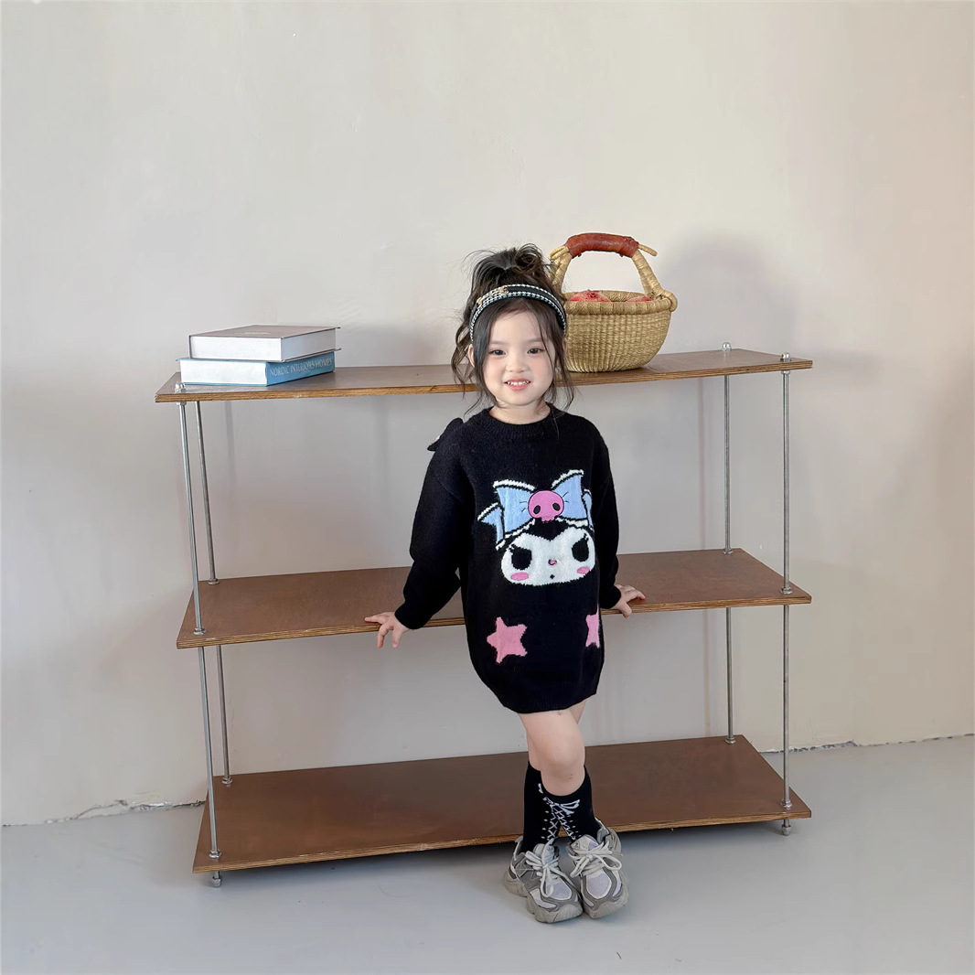 2023 Otoño e Invierno nueva dulce niña fresa oso coolomi tridimensional de dibujos animados lindo vestido de suéter