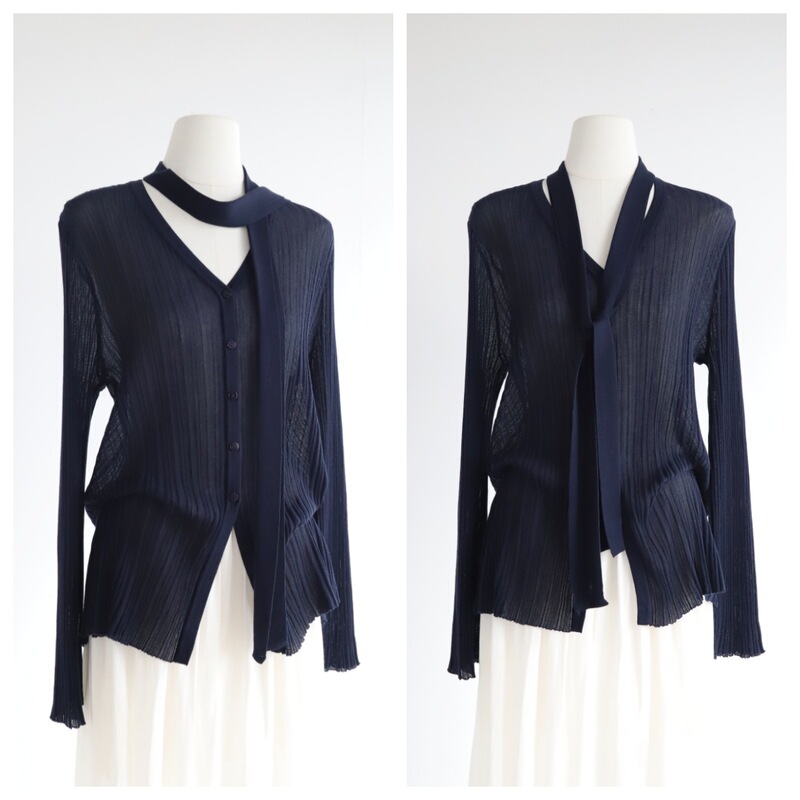 French-Style Relaxed Vertical Striped V-Neck Tie Slimming Knit Cardigan for Women, Autumn Lyocell Mulberry Silk Blend Top