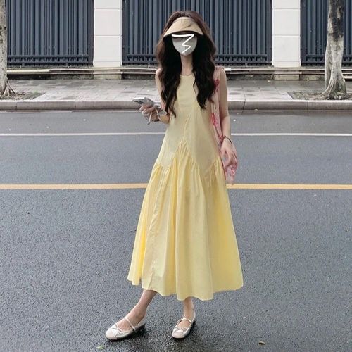 French-style sleeveless vest dress in soft yellow—dazzling, sweet, and age-reducing A-line maxi skirt for summer women's wear