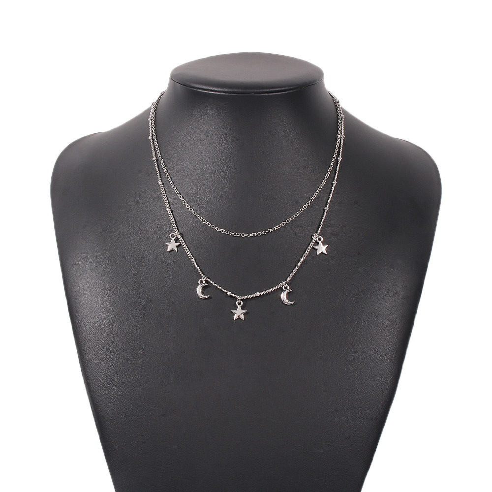 Fashion Simple Star Moon Pendant Necklace display picture 4