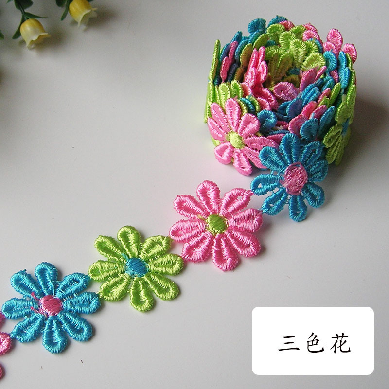 Три -колор сливовый цвет