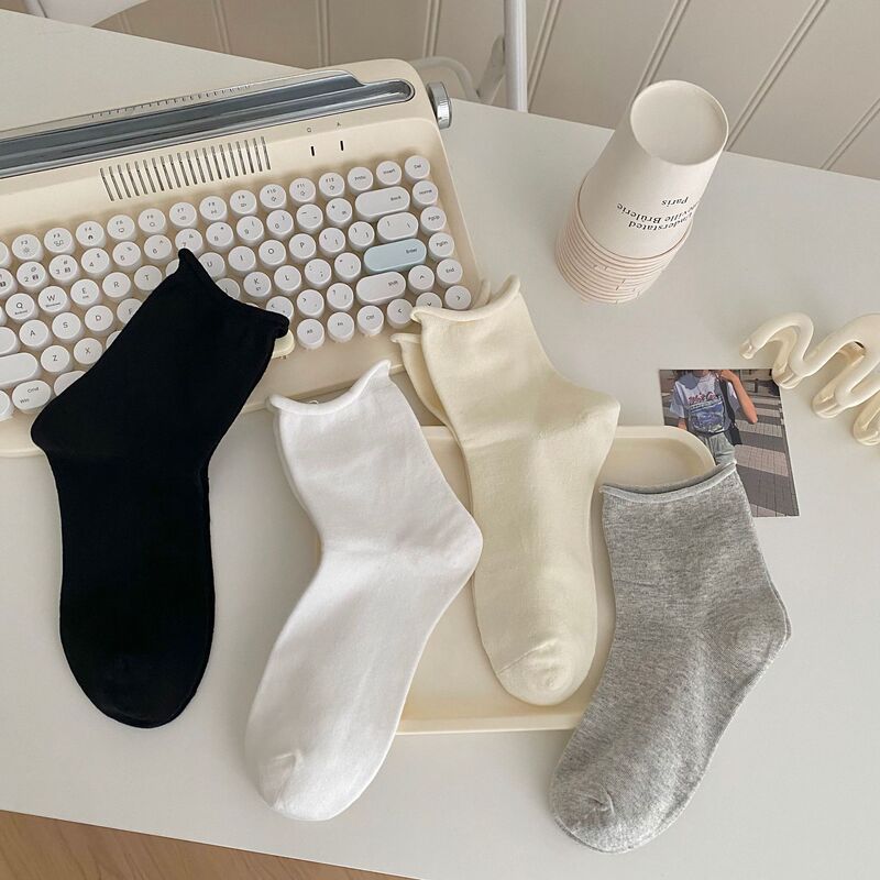 White socks women's mid-calf length socks spring and summer pure cotton simple solid color sports South Korea Japanese style curling black short socks