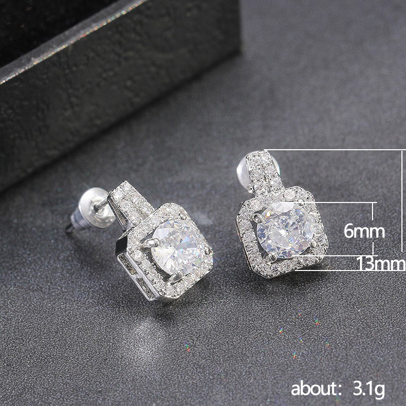 Simple Carré Plein De Zircon Plaqué Platine Cuivre Boucles D&#39;oreilles Bijoux display picture 1