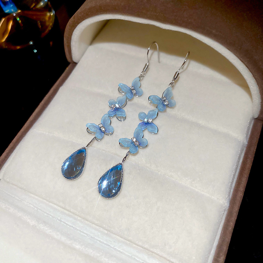 Pendientes de gota de agua con borlas de mariposa con incrustaciones de diamantes Pendientes de gancho de viento de vacaciones junto al mar de verano Pendientes de temperamento Sense de diseño nicho