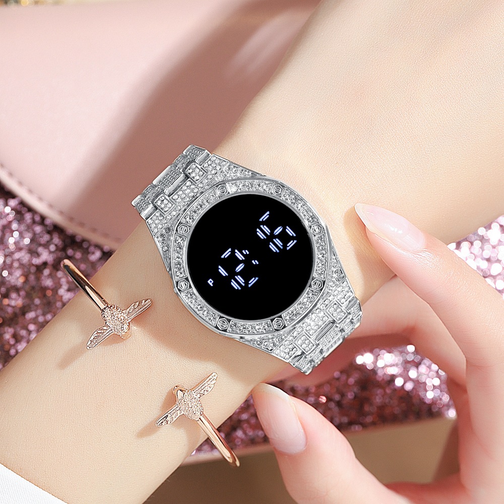 2024 Neue Luxus-Diamantarmband-Legierungsstahlband LED-Anzeige Touchscreen Damenuhr_voghion.com