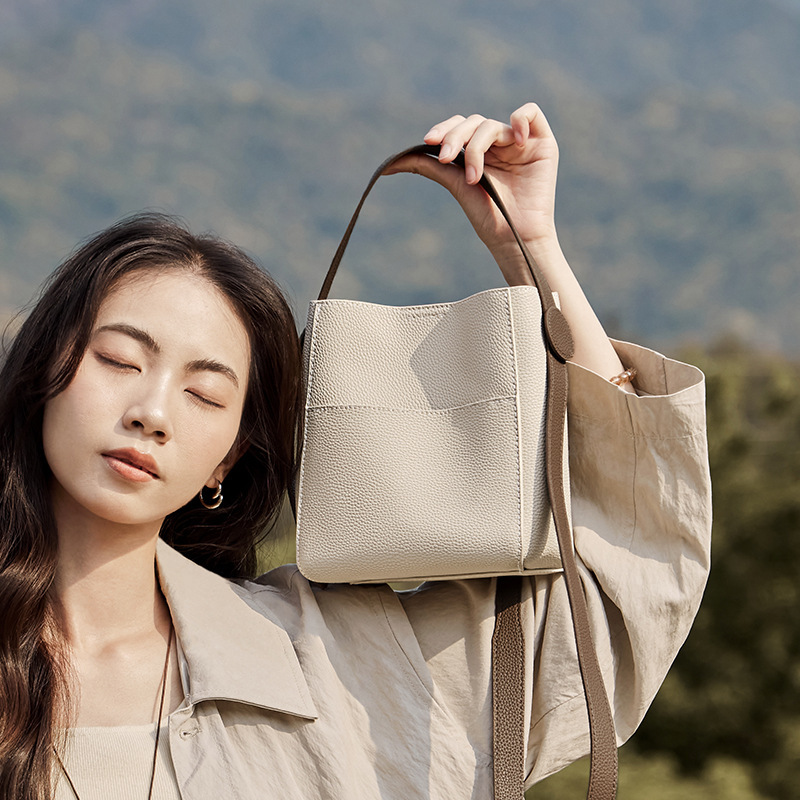Nalan Du Women's Bag 2026 New Commuter Work Bucket Bag Women's Crossbody Bag High-End Women's Bag Shoulder Bag Nalan Du Women's Bag 2026 New Commuter Work Bucket Bag Women's Crossbody Bag High-End Women's Bag Shoulder Bag