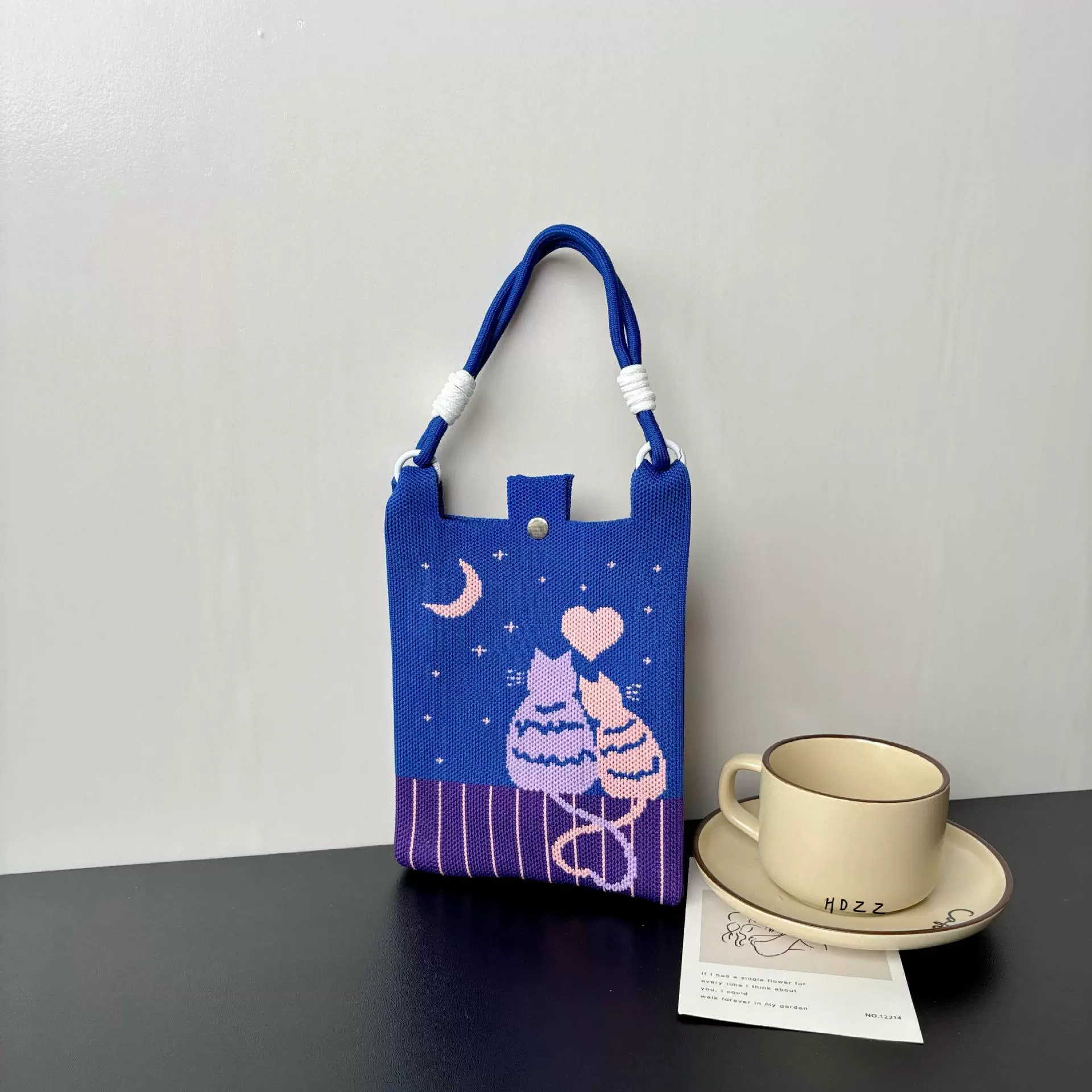 Cartoon knitted one-shoulder bag, shoulder bag