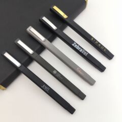 クリエイティブスプレーグルーキューブペン広告ギフトペンクロスボーダーアマゾンブラックスプレーグルーボールペンスクエアホテルペン