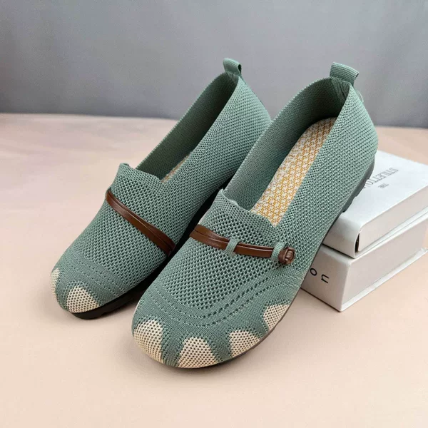 2025 Slip-On Soft Sole Comfortable and Breathable Mom Shoes Spring and Summer New Single Shoes Women's Casual Shoes
