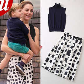 凯特王妃同款22秋季女装 高领宝蓝坎肩针织衫+黑白色包臀半裙套装